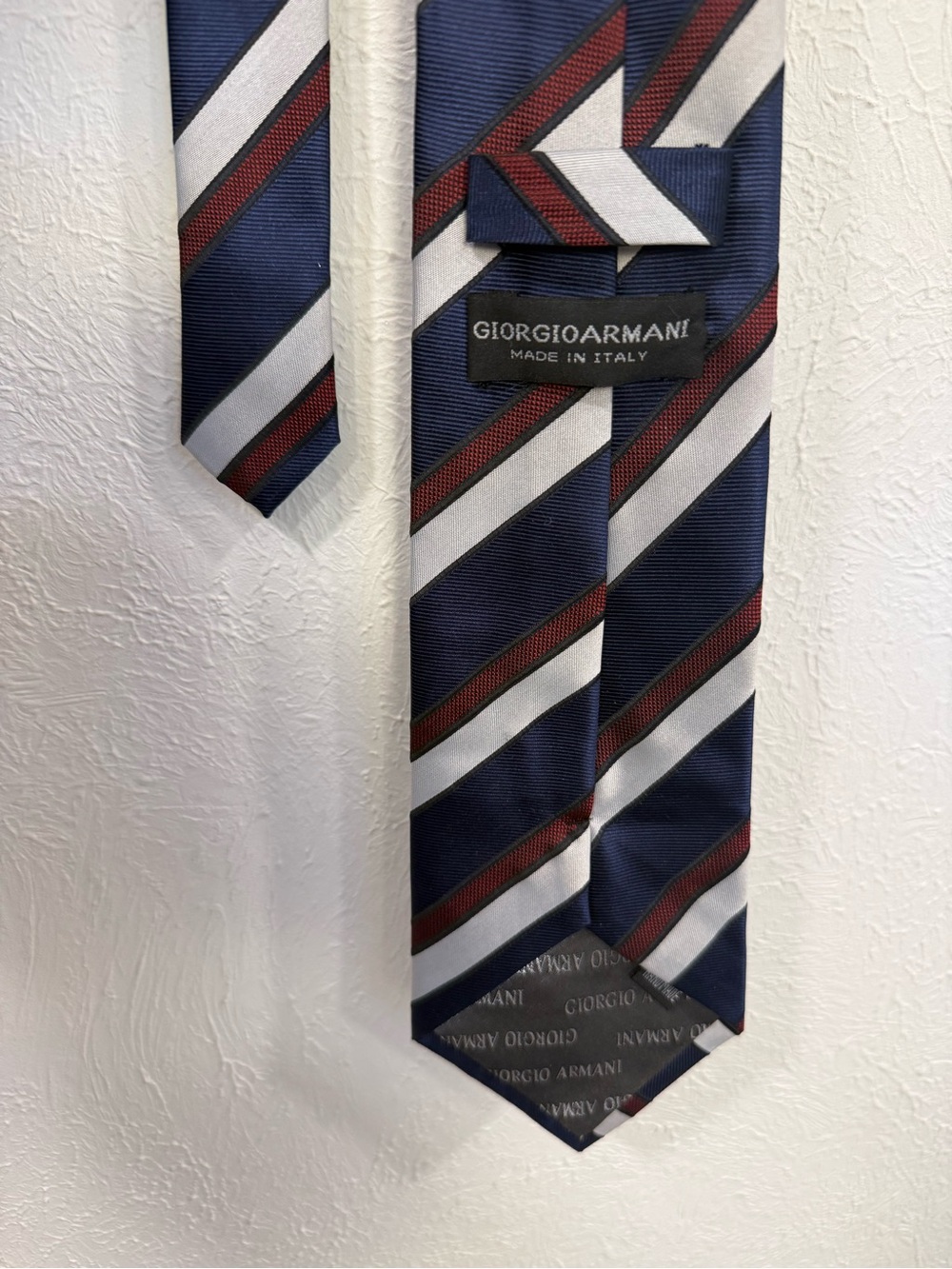 Giorgio Armani Silk Tie Navy Red White Striped Made in Italy
